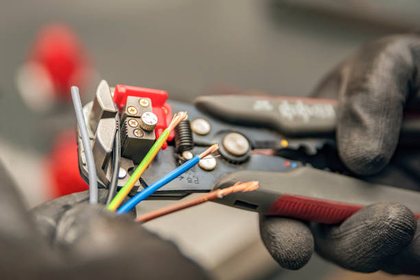 Best Circuit Breaker Repair  in Eagle Point, AL